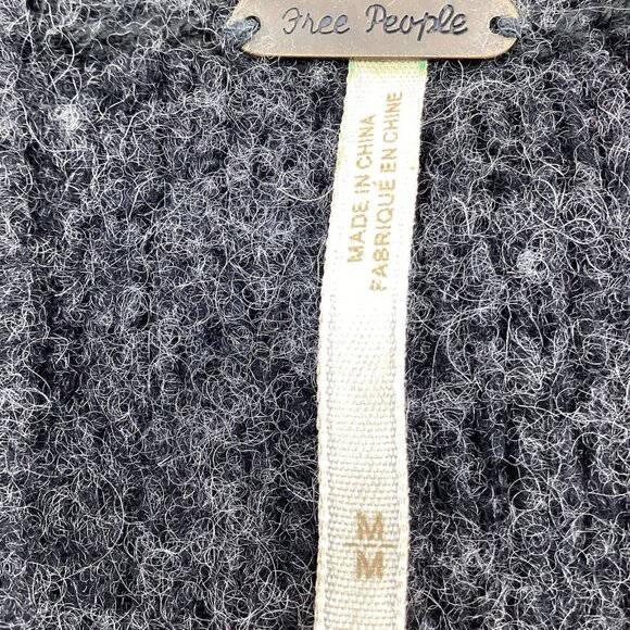 Free People Women's Gray Pointelle Eyelet Trim Knit Cardigan Dark Academia Sz M - Picture 2 of 10